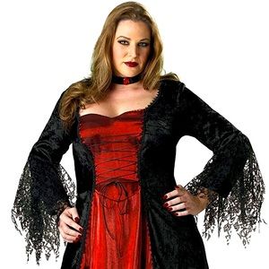 New, never worn. Fun World Plus Size Gothic Vampiress Costume for Adult